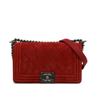 Chanel Boy Chanel Schoudertas Van Gequilt Leer