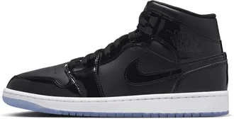 Nike Jordan Mens Air Jordan 1 Mid SE Shoes in Black | DV1308-004
