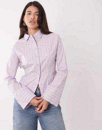 Gina Tricot Gina Tricot - Blusa a maniche lunghe viola a righe stretta in vita