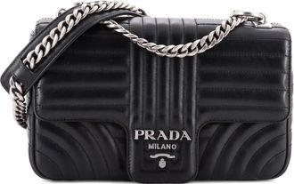 Prada Chain Flap Shoulder Bag Diagramme Quilted Leather Medium crossbody bag - Zwart