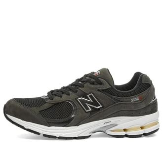 New Balance 2002R OG Dark Grey ML2002RB