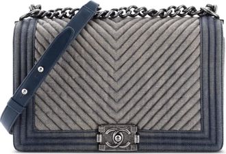 Chanel Boy Flap Bag Chevron Denim New Medium shoulder bag - Blauw