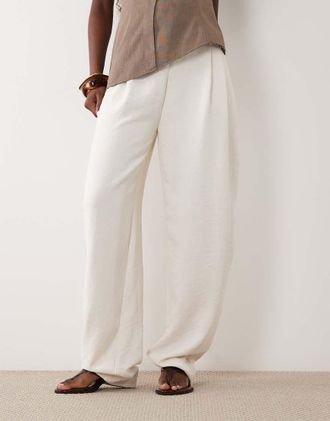 Asos pantaloni da smoking sartoriali con vita avvolgente in crema-Bianco