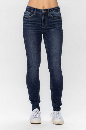 Judy Blue Mid Rise Vintage Raw Hem Skinny Jeans In Dark Blue