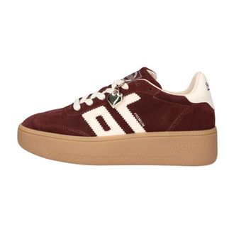 Back70 Back70 - XXL Sneakers - Dames - Schoenen - Rood - Maat: 43 EU Su&egrave;de