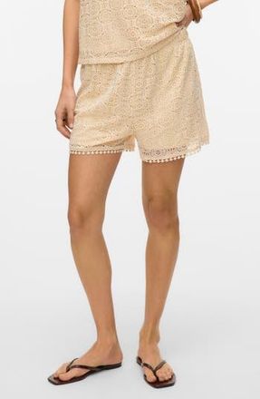 Vero Moda Maya Lace Shorts in Birch at Nordstrom Rack, Size X-Small