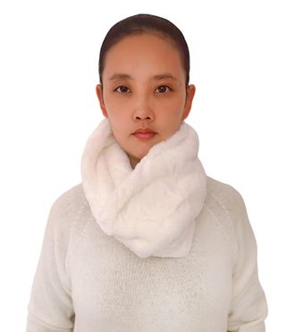 Lina & Lily Solid Colour Faux Fur Womens Infinity Scarf Winter Neck Warmer Snood (White)