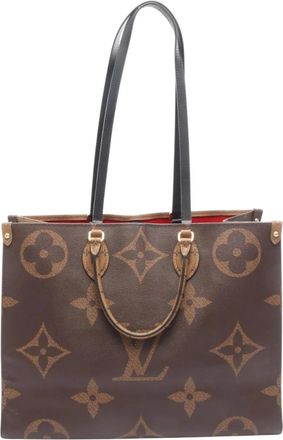 Louis Vuitton 2020 Monogram Giant OnTheGo GM satchel - Brown