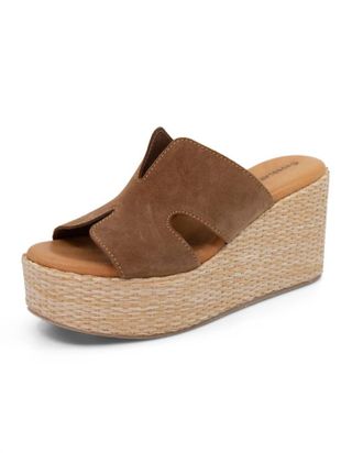 Chocolat Blu Womens Jamie Platform Wedge Sandal In Cinnamon Suede