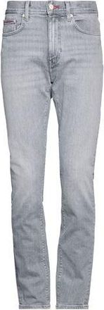 Tommy Hilfiger HOSEN & R&Ouml;CKE - Jeanshosen auf YOOX.COM
