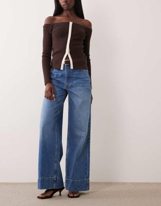 Asos Jeans a fondo ampio con pieghe sul davanti e cintura lavaggio chiaro-Blu