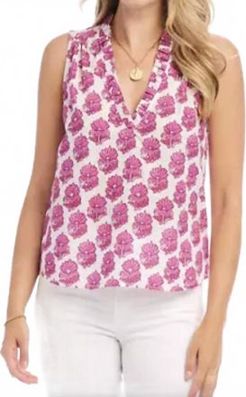 Karen Kane Boardwalk Sleeveless Ruffle Trim Top In Pink Print
