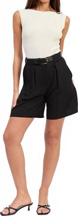 En Saison Cara Pleated Shorts In Black