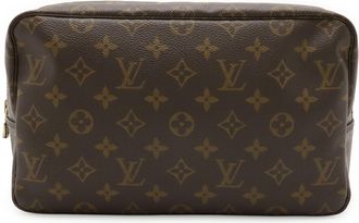 Louis Vuitton Brown Monogram Monogram Clutch Bag Pouch (Pre-Owned)