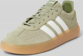 adidas Sneaker mit Schnürverschluss in Oliv, Größe 42,5
