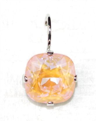 Mariana Womens Sun Kissed Earrings In Peach