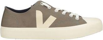 Veja FOOTWEAR - Trainers on YOOX.COM