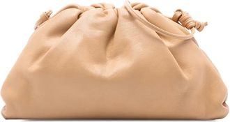 Bottega Veneta Borsa a tracolla The Mini Pouch in pelle di agnello 2012-2025 - Marrone