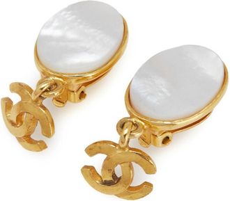 Chanel gold Clip Earrings (Pre-Owned)