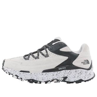 The North Face (WMNS) THE NORTH FACE Vectiv Taraval Street Reflective Track Shoes Tnf White Tnf Black 819M-LA9