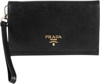 Prada Pre-owned Clutches, female, Black, Size: ONE SIZE Pre-owned Metal Logo Strap Small Wallet