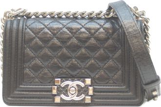 Chanel Leather Shoulder Bag (Pre-Owned)