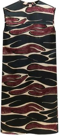 Marni zwarte viscose jurk met karmozijnrode golfprint
