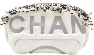 Chanel Pre-owned Belt Bags, female, Gray, Size: ONE SIZE Pre-owned Nylon Pouch Sling Bag