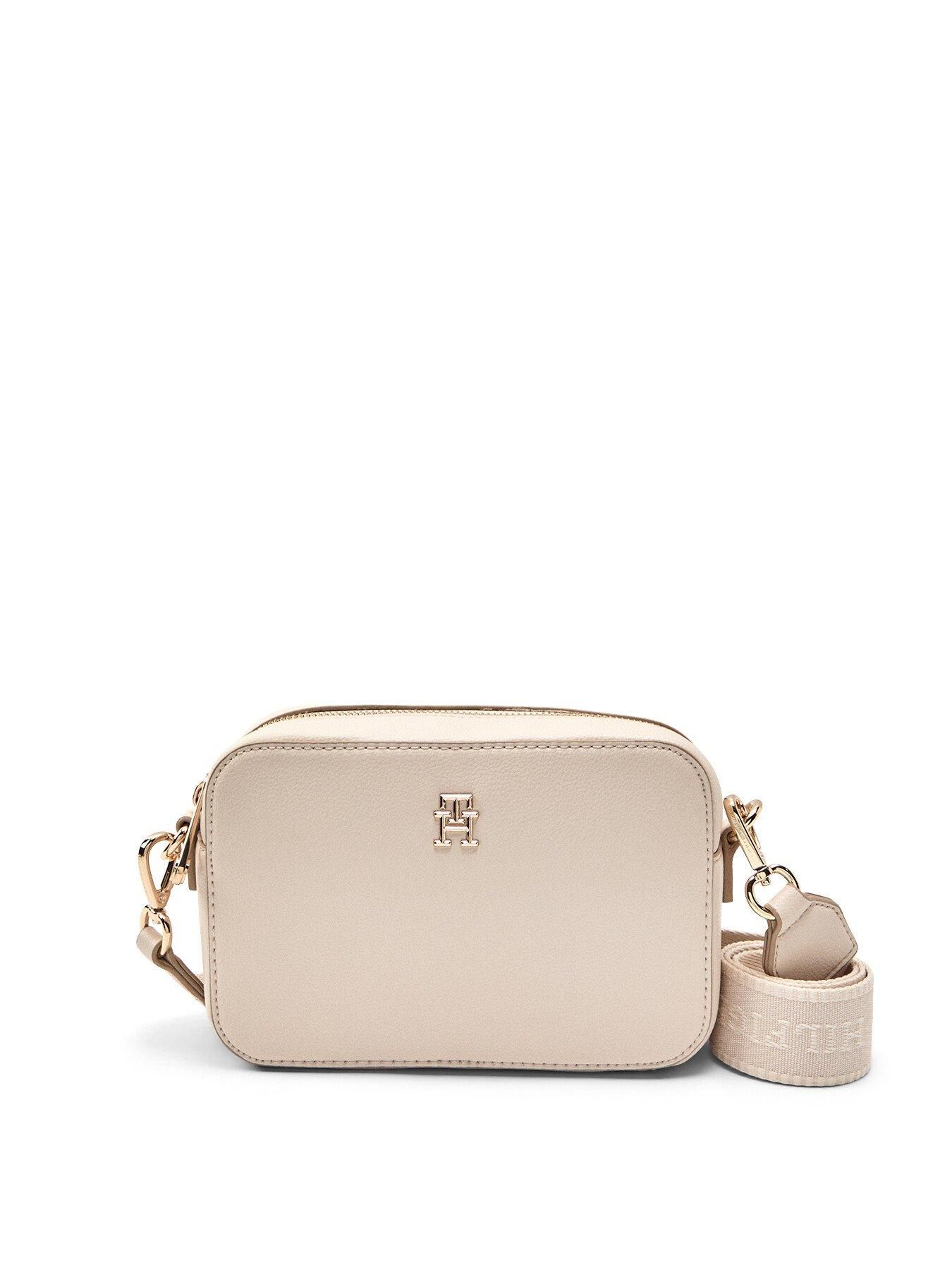 Tommy Hilfiger White Bags now up to 41 Stylight