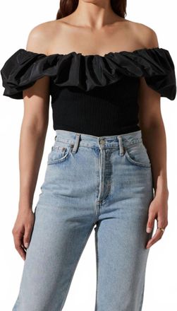 Astr Cherie Off Shoulder Top In Black