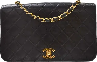 Chanel Vintage Full Flap Quilted Lambskin Black Leather Handbag (Pre-Owned)