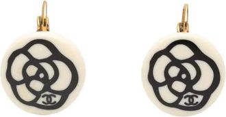Chanel 2003 Resin Camellia Clip-On Drop Earrings costume earrings - Wit
