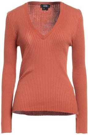 A.P.C. X KATIE HOLMES