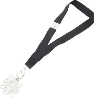 Chanel Pre-owned Jewellery, female, Gray, Size: ONE SIZE Pre-owned Necklace with Pendant