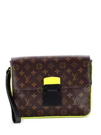 Louis Vuitton S Lock A4 Wristlet Pouch Macassar Monogram Canvas clutch bag - Marrone