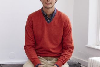 Bexley Jersey de lana para hombre con cuello en V Rojo &aacute;mbar - ELIAN