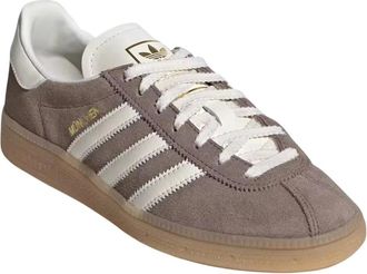 adidas Muenchen Sneakers - Heren - Sneakers - Bruin - 45 1/3 EU - Leer - Schoenen