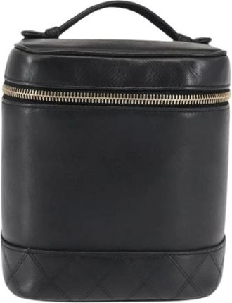 Chanel Pre-owned Handbags, female, Black, Size: ONE SIZE Pre-owned Leather Handbag