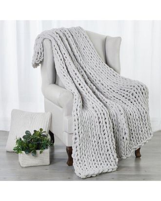 Kathy Ireland Chunky Knit Chenille Throw