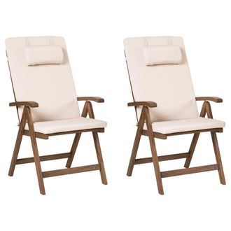 Beliani Conjunto De 2 Sillas De Jard&iacute;n R&uacute;sticas De Madera De Acacia Natural Ajustables Plegables Con Reposabrazos Cojines Beige Claro Amantea Premium