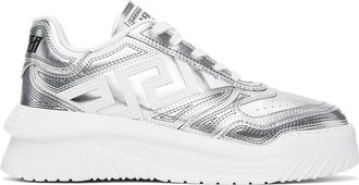 Versace: White Shoes / Footwear now up to −71% | Stylight