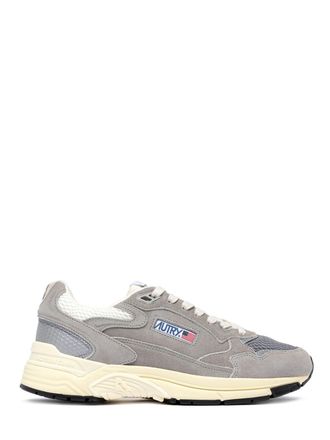 Autry Low-Top Sneakers in Suede and Mesh with Cream Sole
