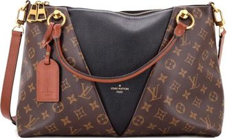 Louis Vuitton V Tote Monogram Canvas and Leather MM shoulder bag - Zwart
