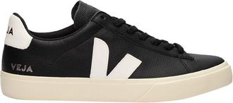 Veja Classics Leather Sneaker