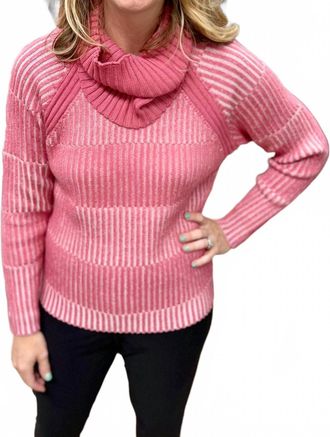 Marble Scotland Removable Neck Sweater In Rose