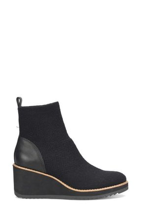 S&ouml;fft Elaina Wedge Knit Bootie in Black at Nordstrom, Size 6.5