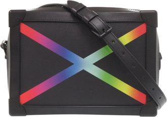 Louis Vuitton Black Leather Shoulder Bag (Pre-Owned)