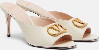 Valentino Garavani Mules de piel con VLogo