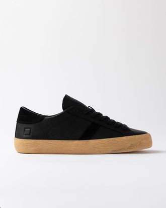 D.A.T.E. hill low mono black