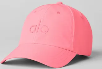 Alo | Performance Off-Duty Cap in Neon Bubblegum Pink